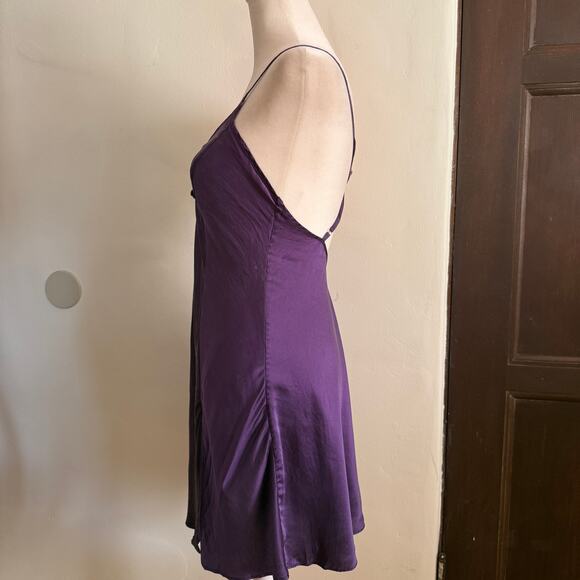 90s vintage Victoria's Secret | Gold Label purple silk Chemise Slit Extra Small - Picture 5 of 9